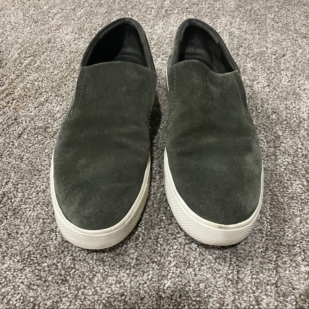 Vince - Suede Slip on Sneakers